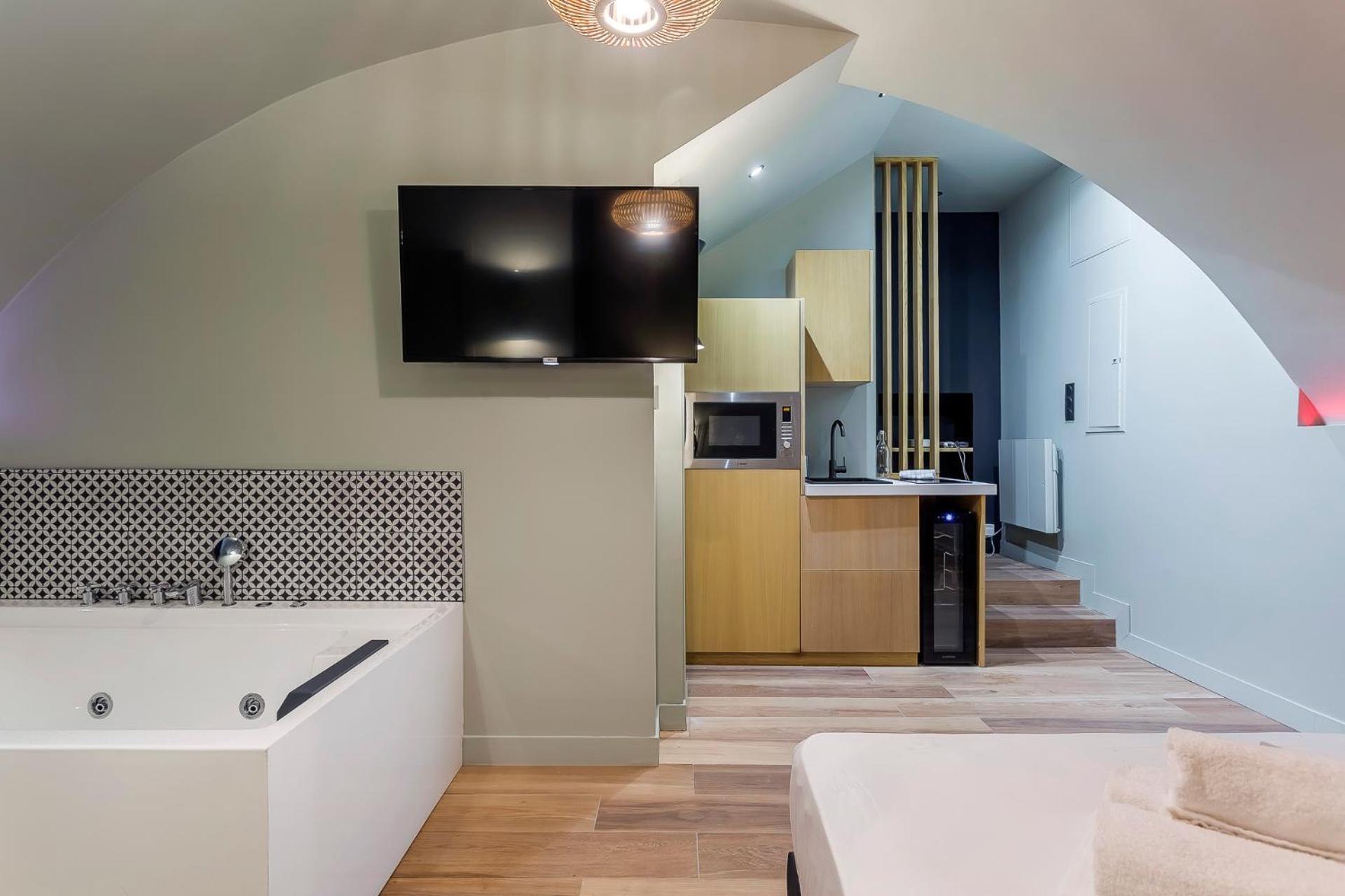 Suite Romantique Balneo Centre ליון מראה חיצוני תמונה