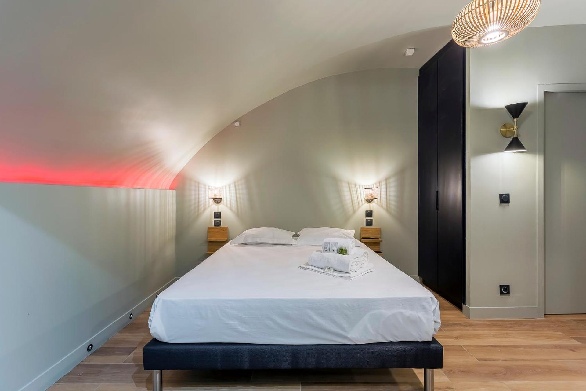 Suite Romantique Balneo Centre ליון מראה חיצוני תמונה